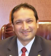 Portrait Dr. Hector Richard Ortiz