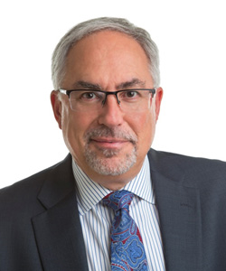 Portrait Charles J. Hooker III
